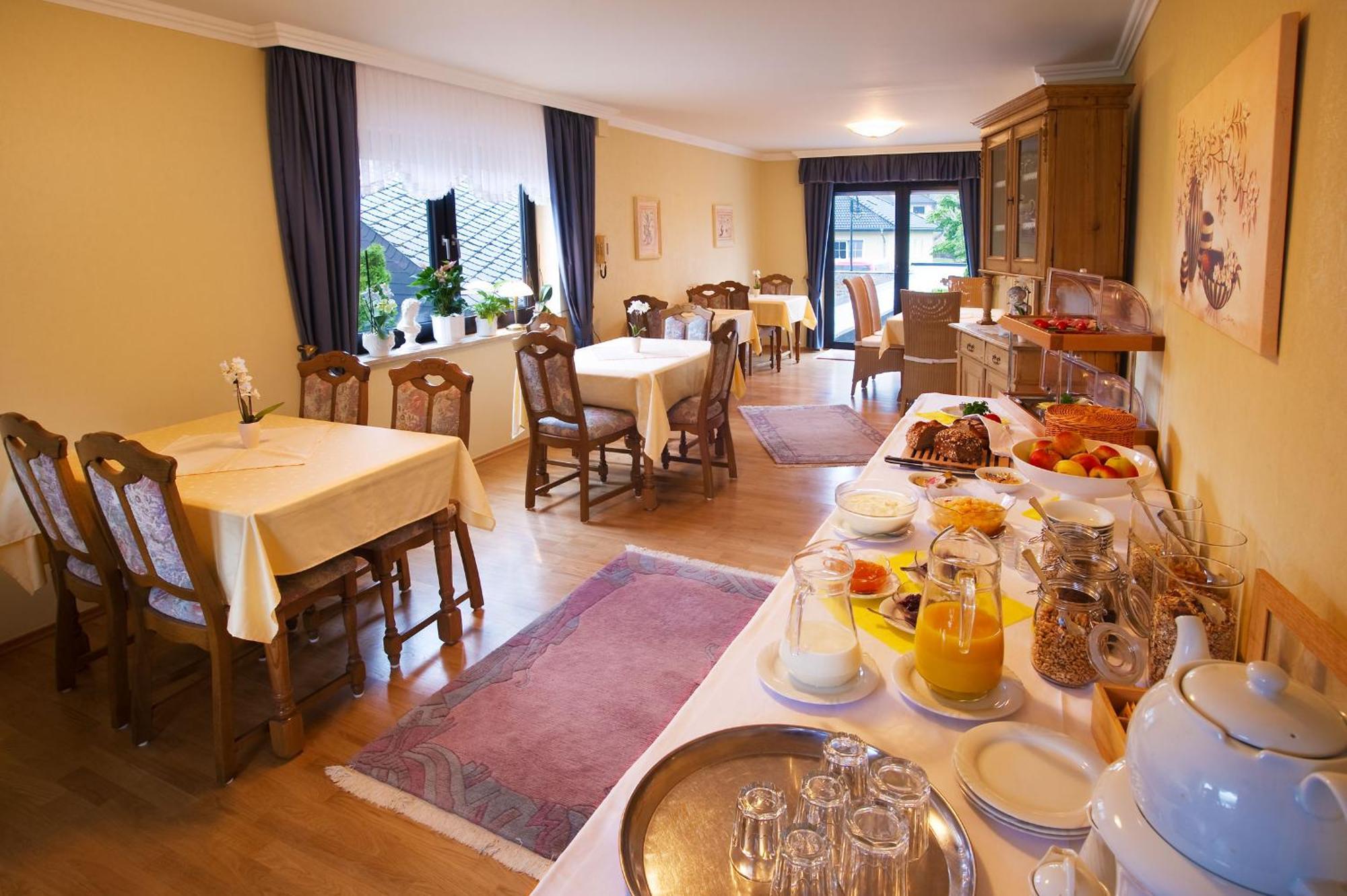Wein & Gastehaus Hermeshof Ξενοδοχείο Trittenheim Εξωτερικό φωτογραφία