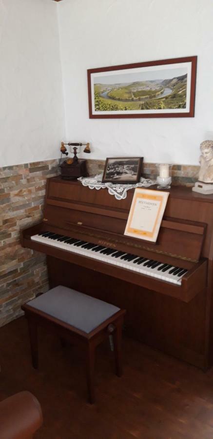 Wein & Gastehaus Hermeshof Ξενοδοχείο Trittenheim Εξωτερικό φωτογραφία